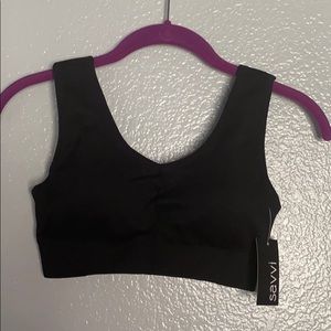 NWT Savvi sports bra size small
